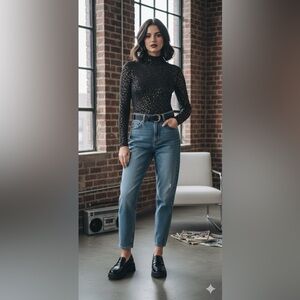 Once1Again 90s Sparkling Black&Silver Top